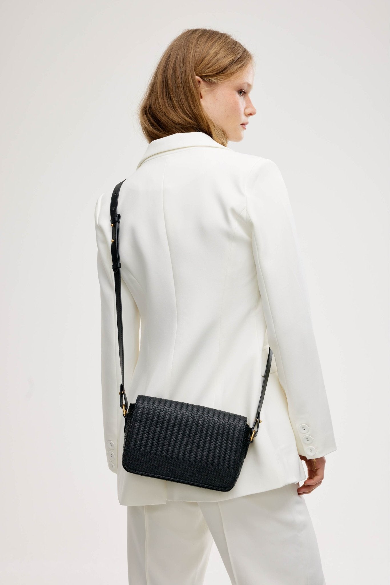 Elsa Woven Crossbody Bag - Lanamara
