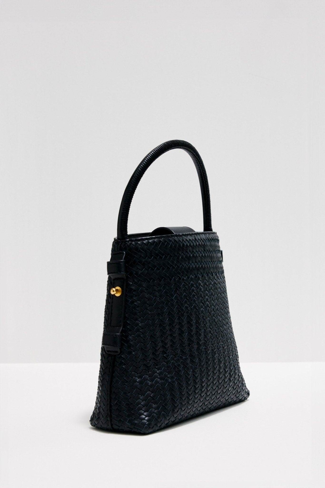 Luna Woven Bucket Bag - Lanamara
