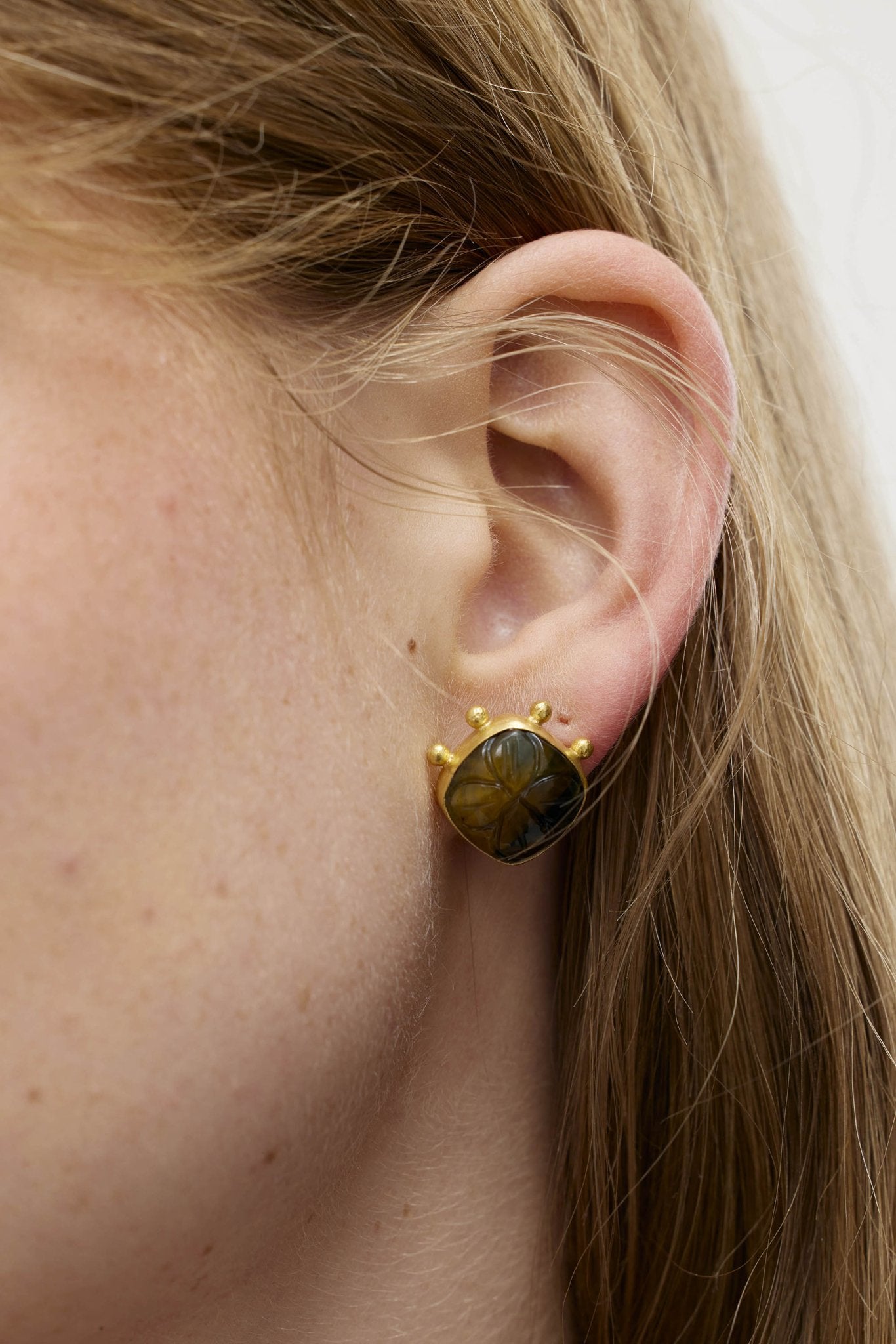 Paradiso India Stud - Tigers Eye - Lanamara