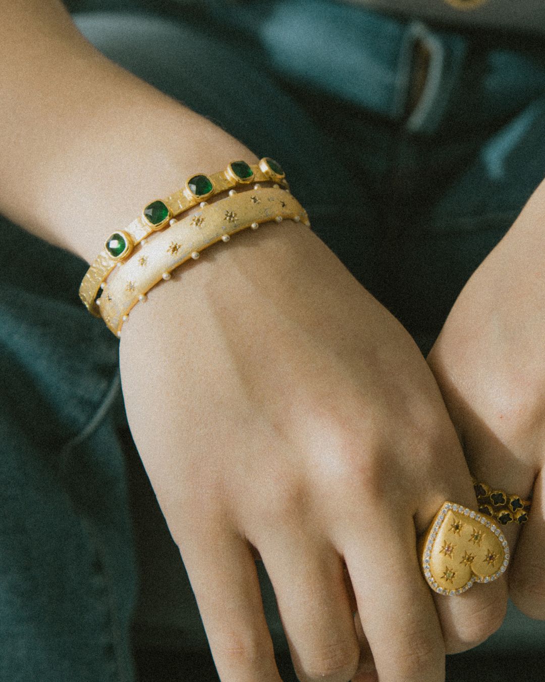 Reverie Hammered Emerald Bangle - Lanamara