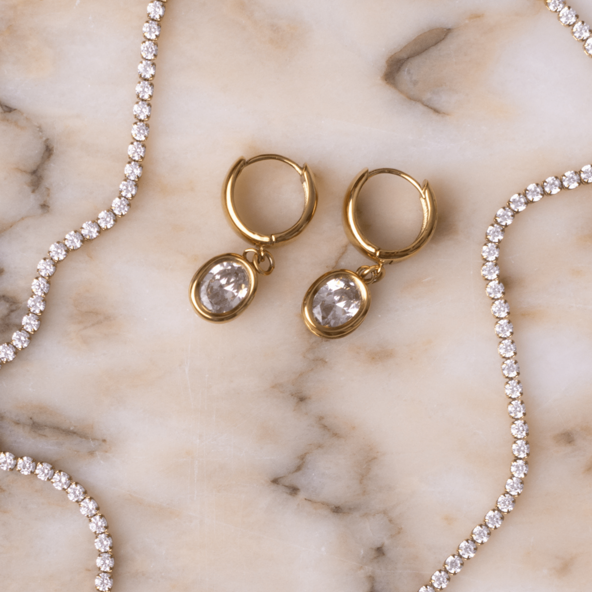 Vintage Clarity Huggies – Oval - Lanamara