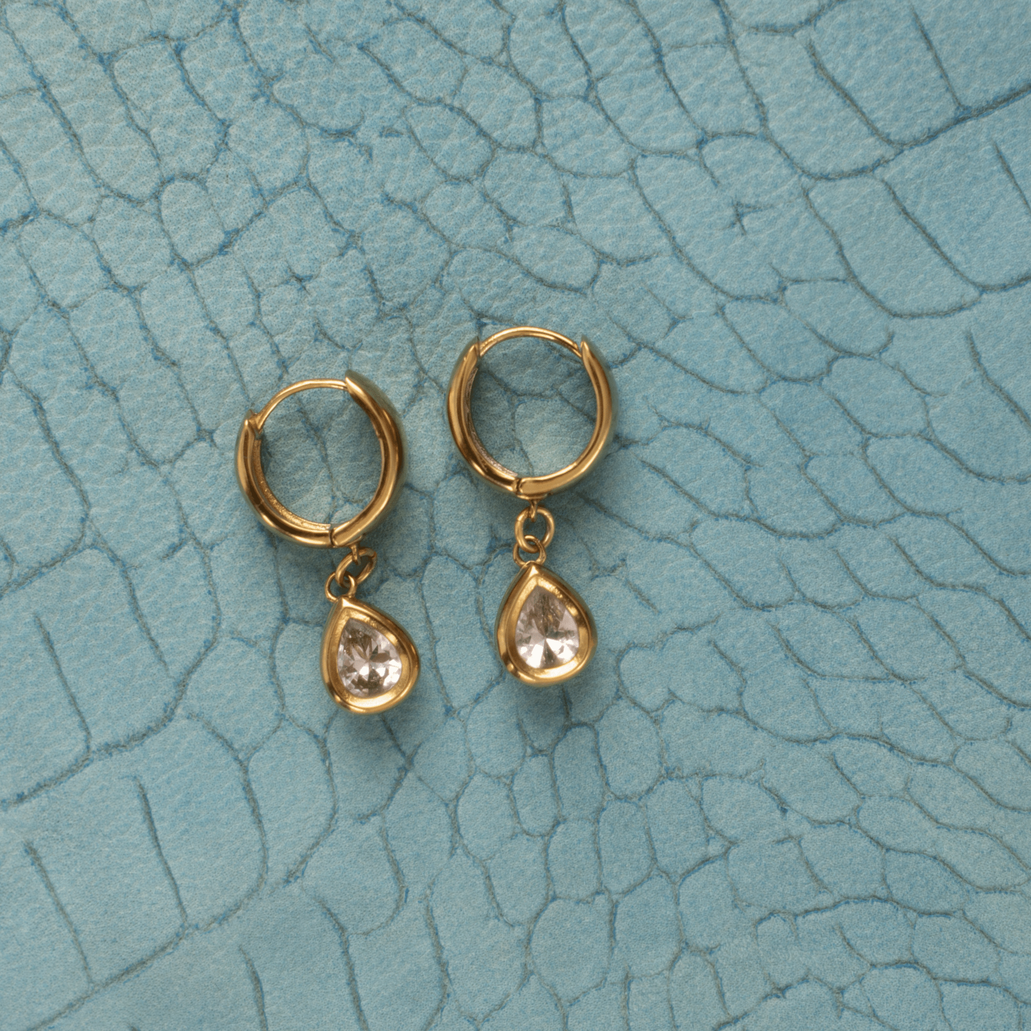 Vintage Clarity Huggies – Pear - Lanamara